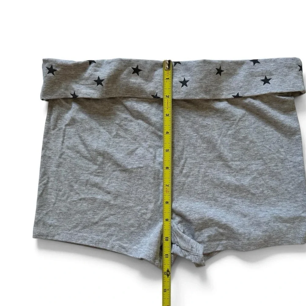 Forever 21 Heather Gray Star Print Foldover Yoga Shorts Womens Medium Y2K Lounge